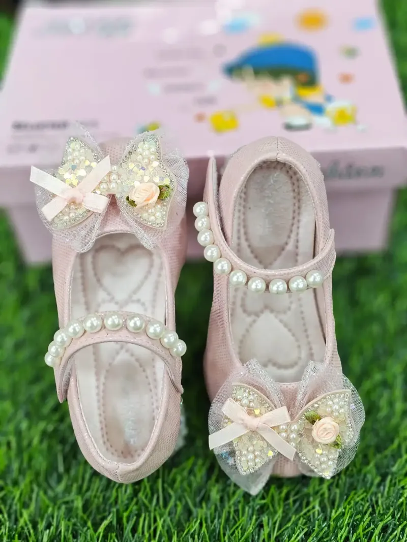 Baby shoes